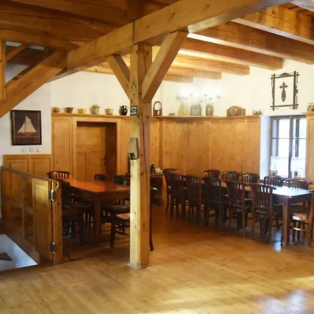 Bucicky Mlyn بيت ضيافة Rozdalovice
